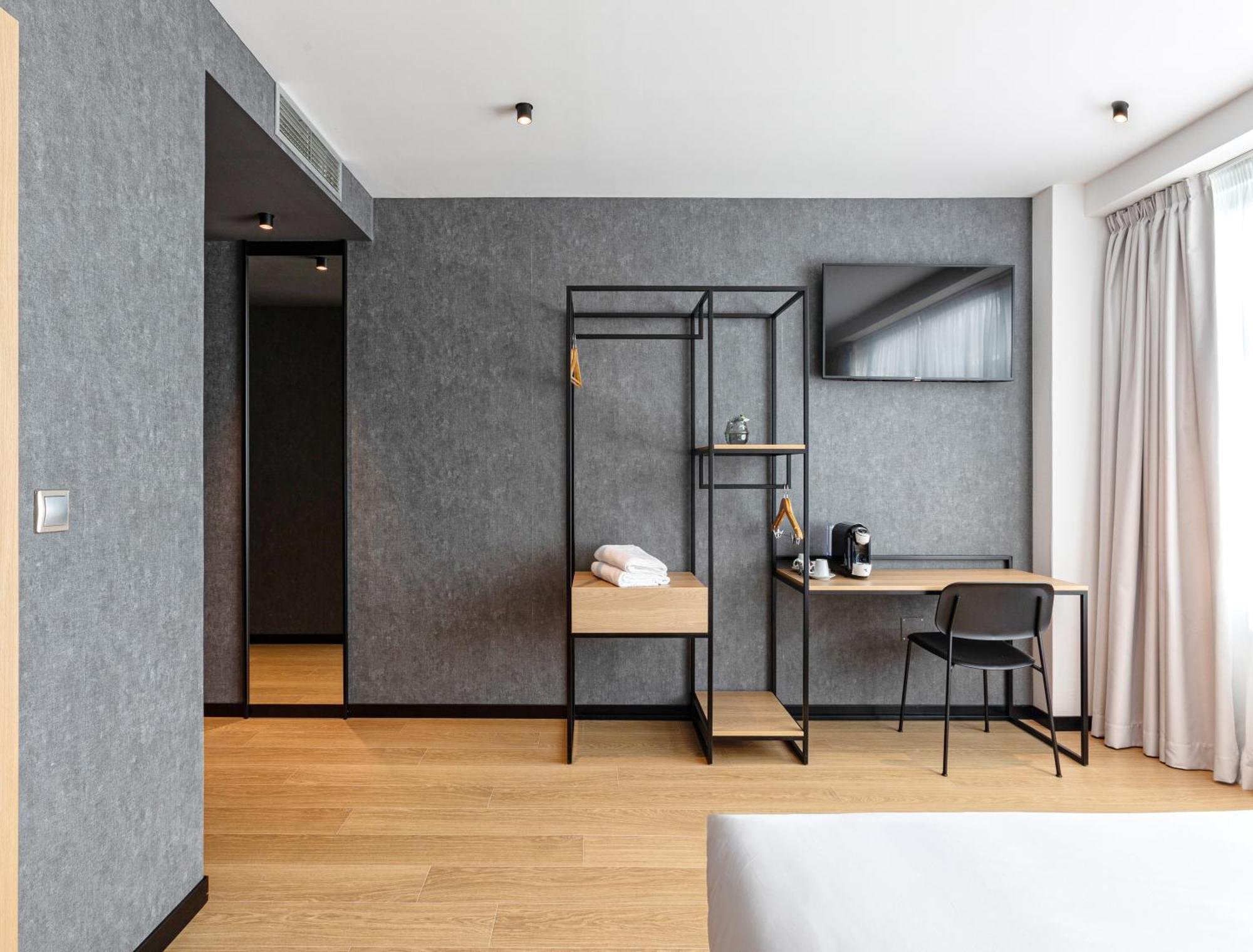 לוגו Hotel Forum Ceao מראה חיצוני תמונה